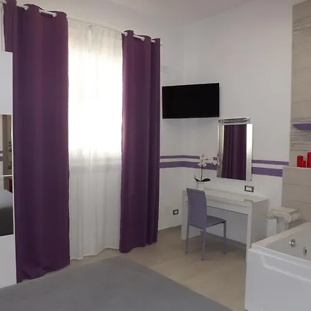 Nido Di Suite, Jacuzzi King Size, Metro C *